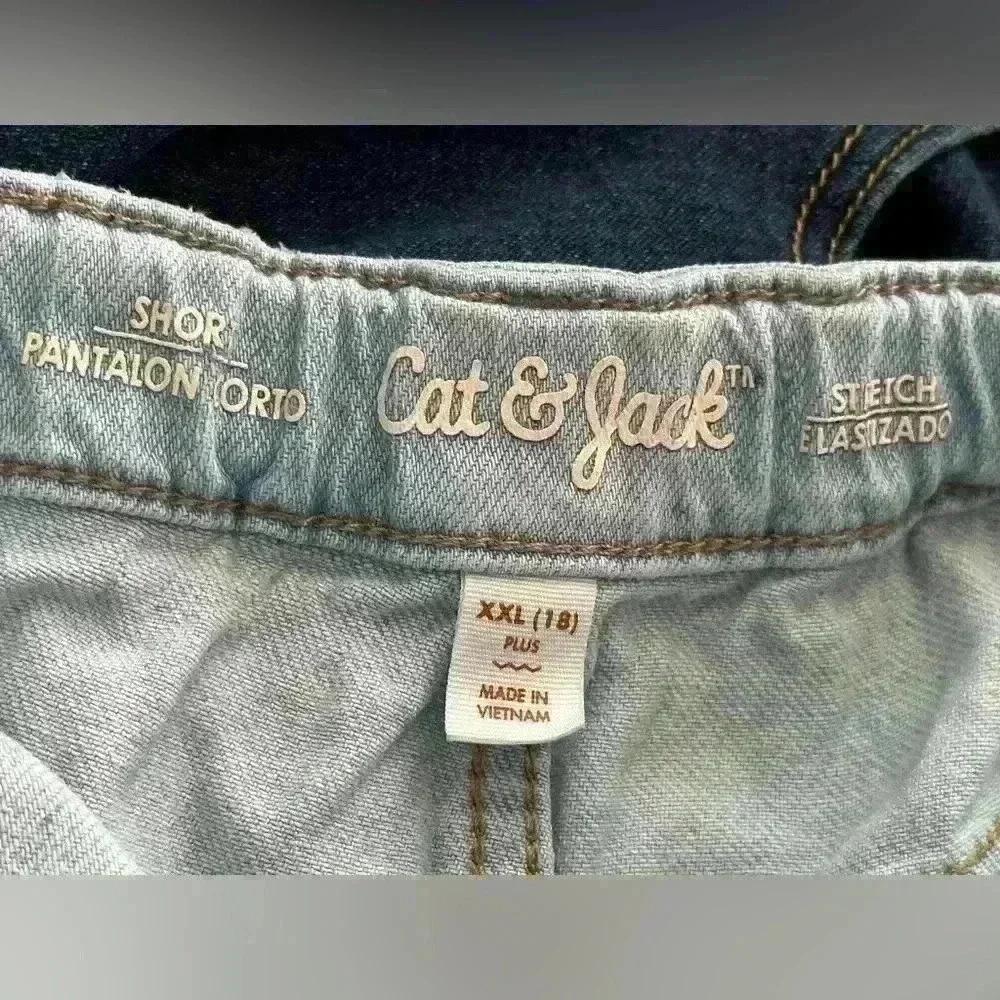 Cat & Jack Embroidered Jean Short (N12)